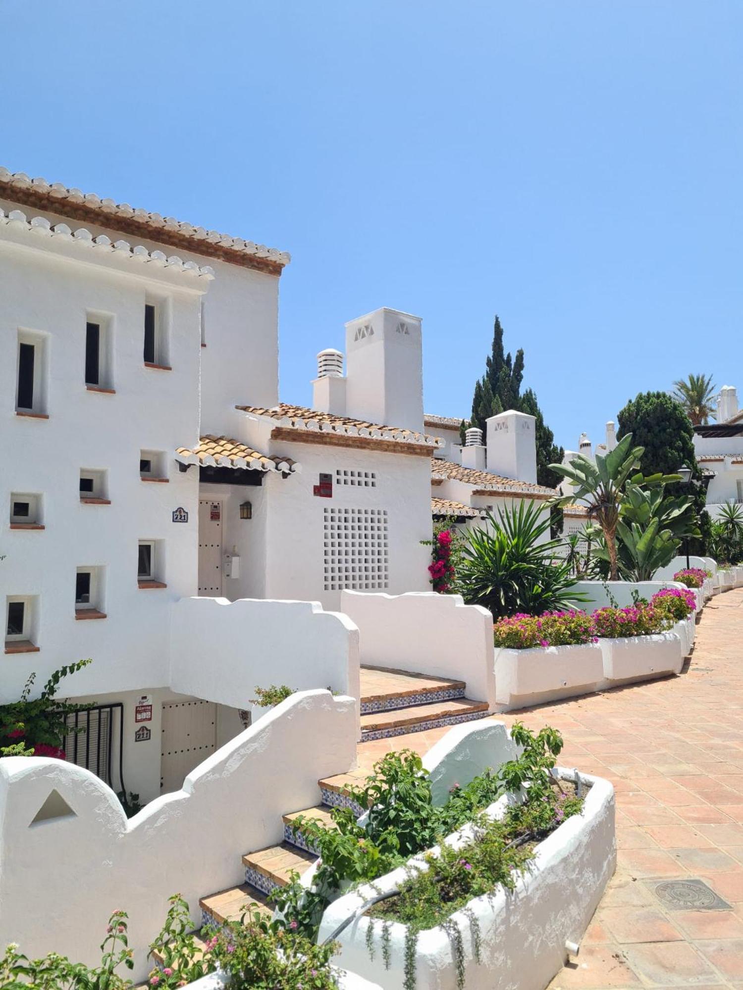 Sunny Getaway Daire La Herradura  Dış mekan fotoğraf